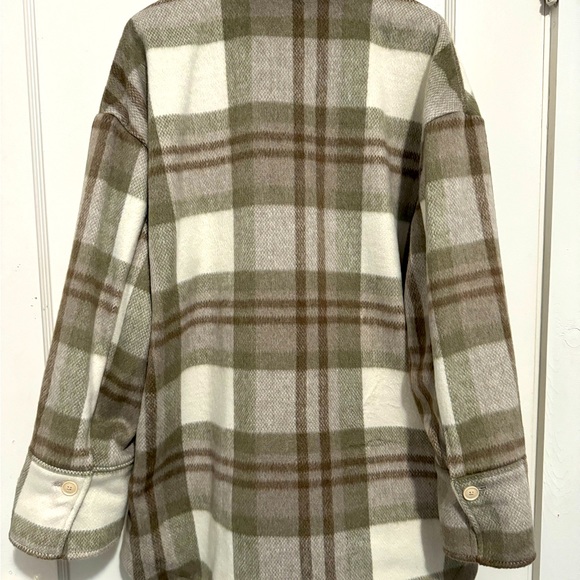 Mango oversized checked flannel shirt jacket. - Picture 6 of 9